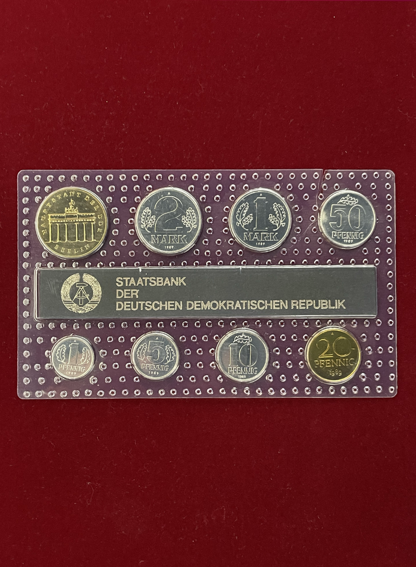 【東ドイツ】ミントセット　8枚　1989