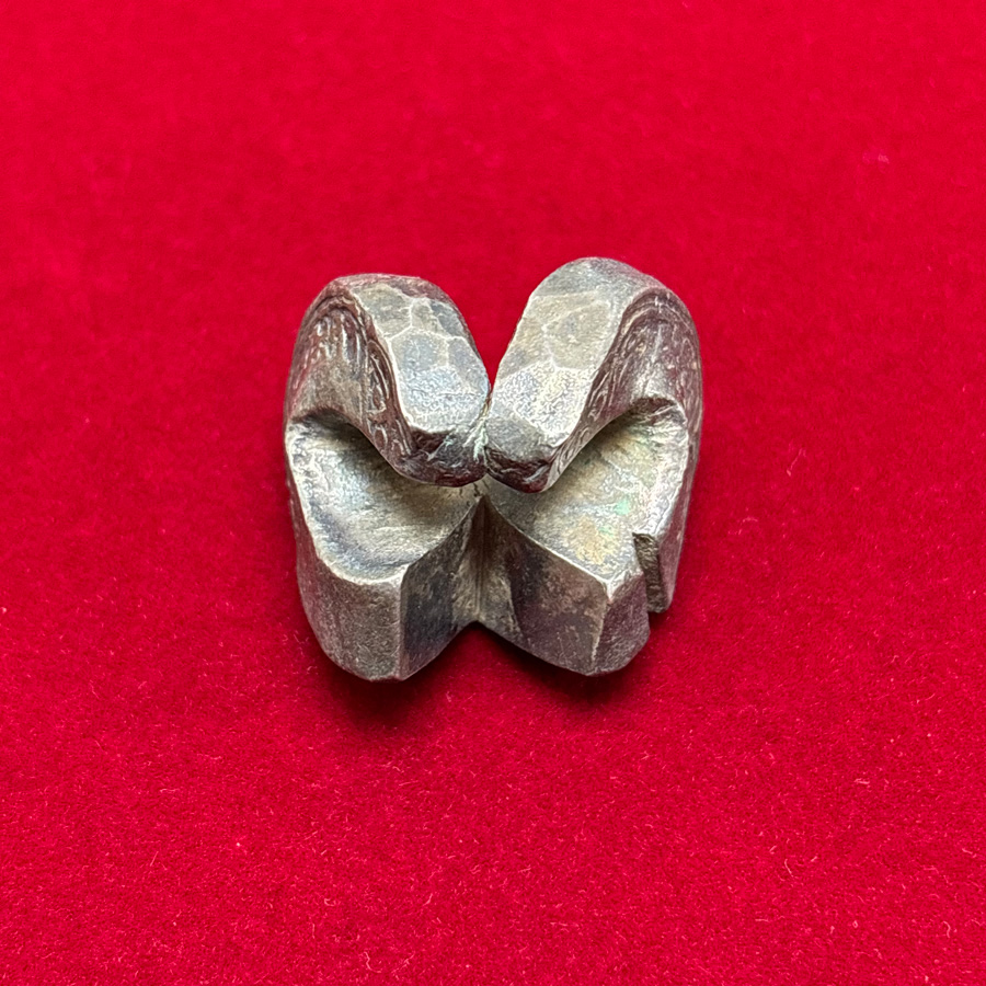 【タイ】鞍型銀錠　60.66g